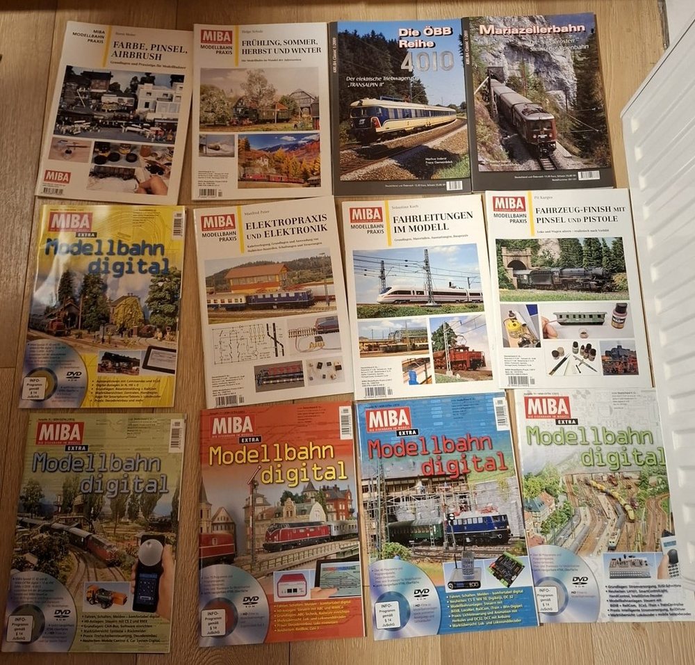 MIBA MIBA Extra und weitere Sonderhefte, 63 Hefte, Foto 1